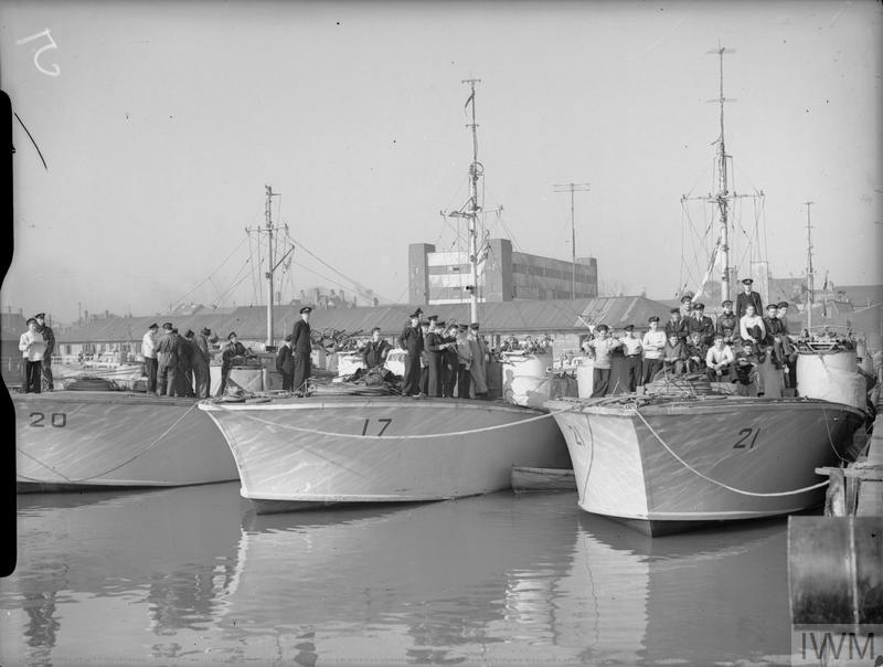 mgbs-at-hms-mantis-lowestoft.jpg