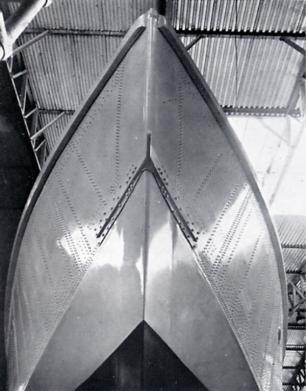 T201 riveted hull.jpg