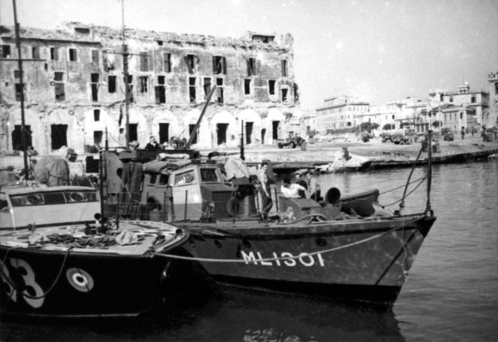08 In harbour Malta alongside ASRL.jpg