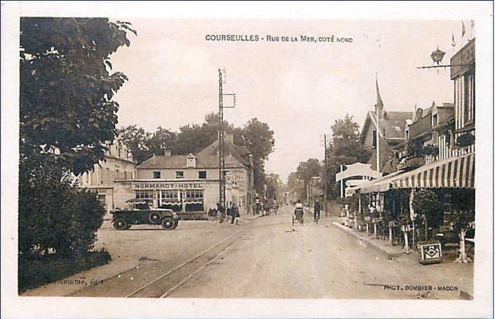 Courseulles - Rue de la mer.jpg